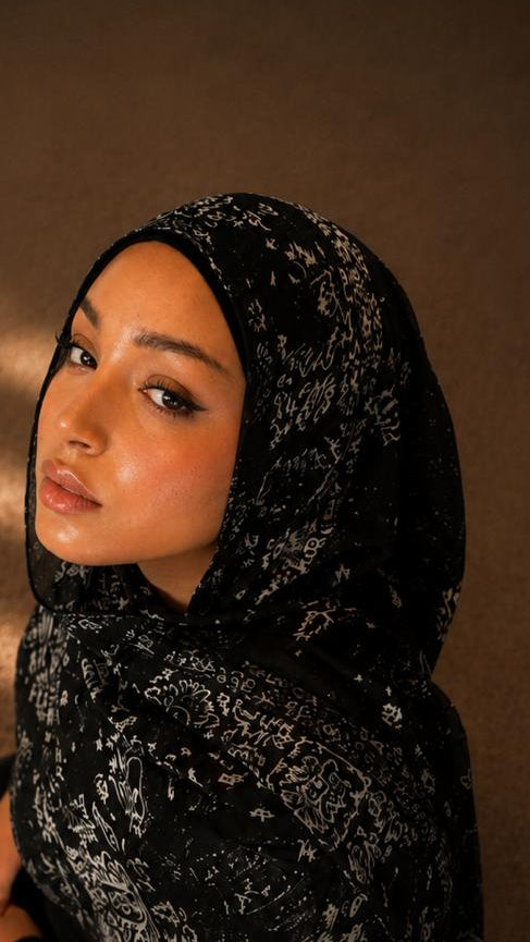 Storm Bloom - Modal Hijab